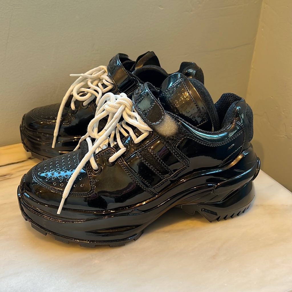 スニーカー maison margiela Leather sneakers New MAISON MARGIELA Replica Patent Leather Low-Top Sneaker